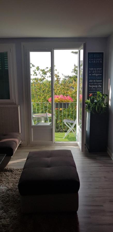 Chambres A Louer Dans Appartement Balcon - Wifi - Parking Gratuit Nevers Exterior foto